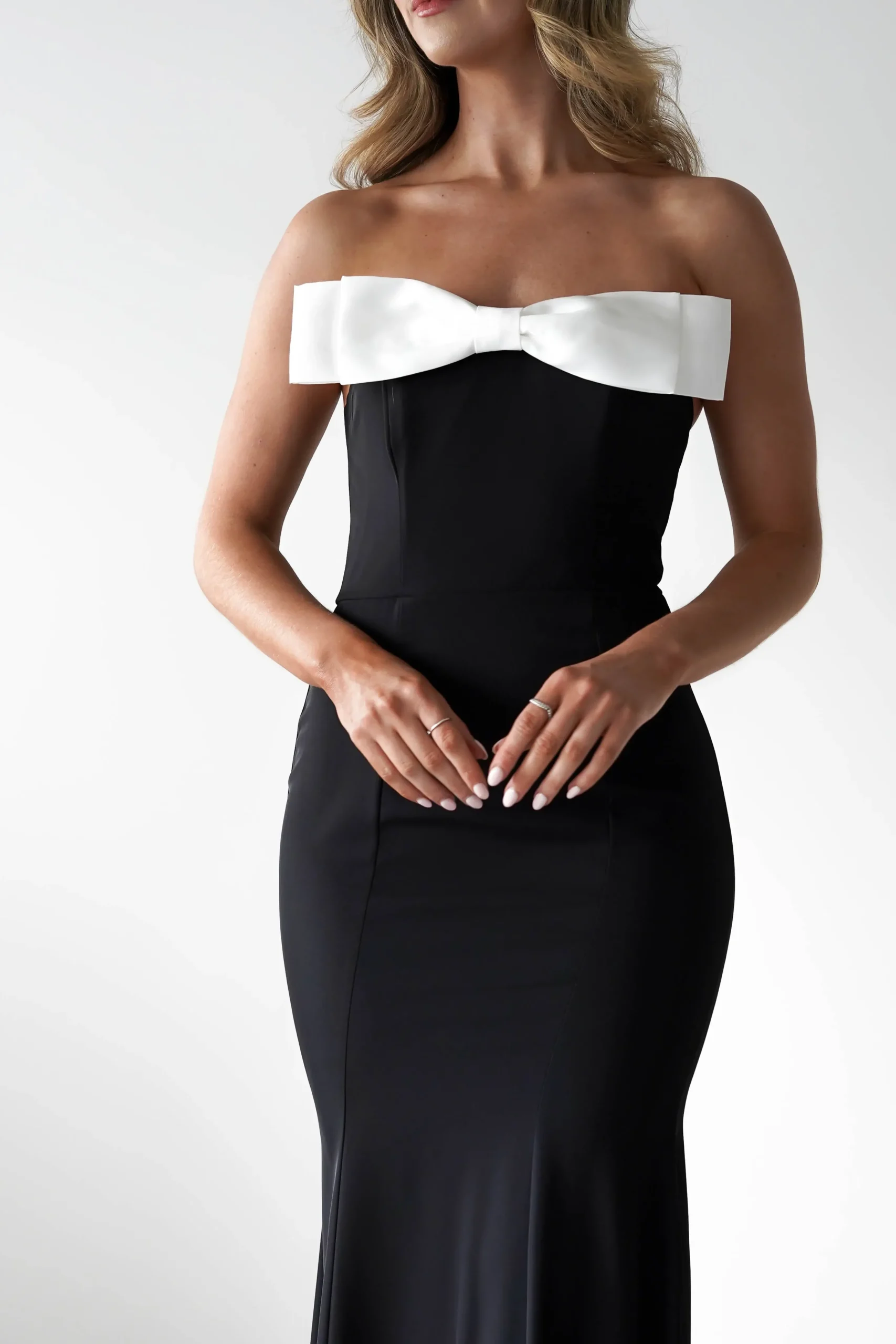 Discount Beckett Strapless Bow Maxi Dress | Black/White Lange Kleider|Maxikleider