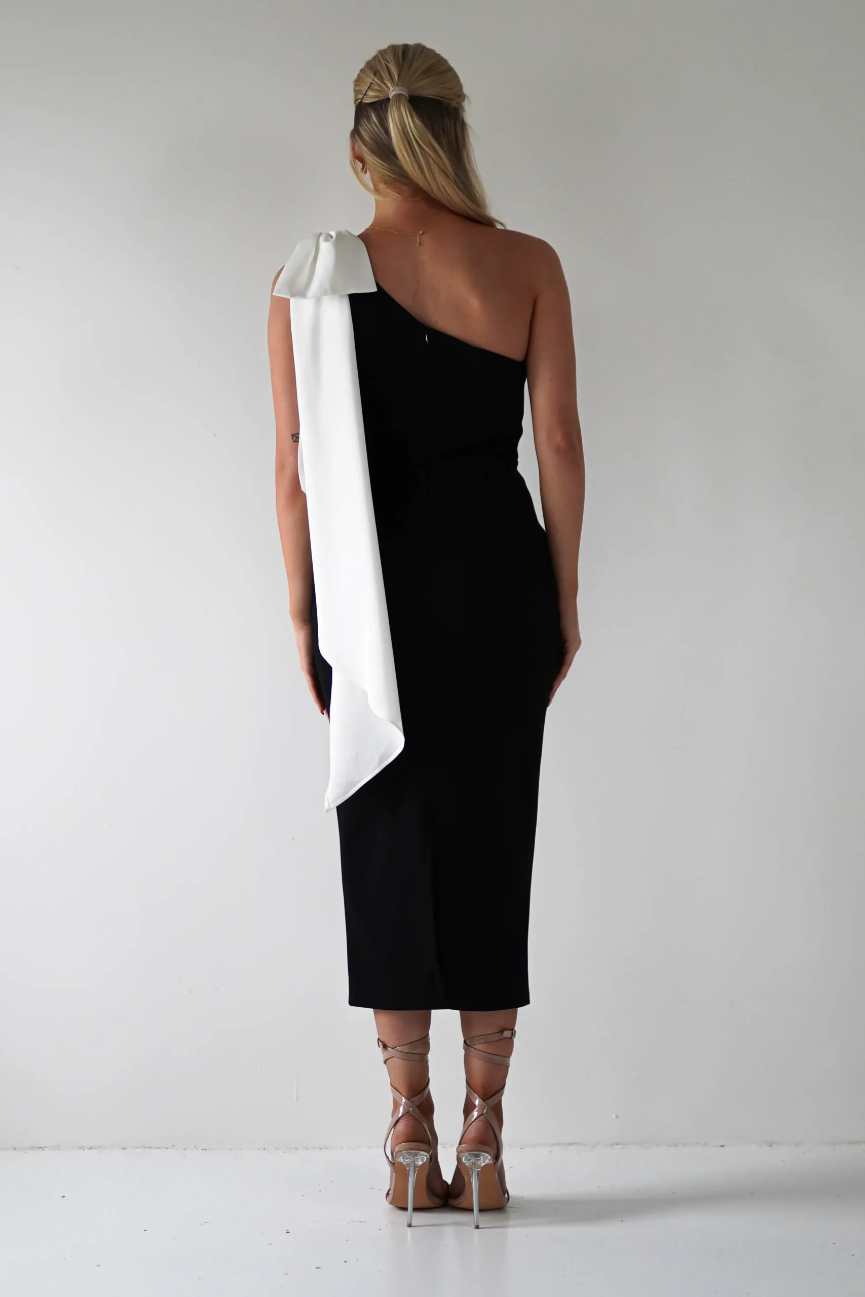 Discount Camella Bodycon Bow Detail Midi Dress | Black Mittellange Kleider|Midi-kleider