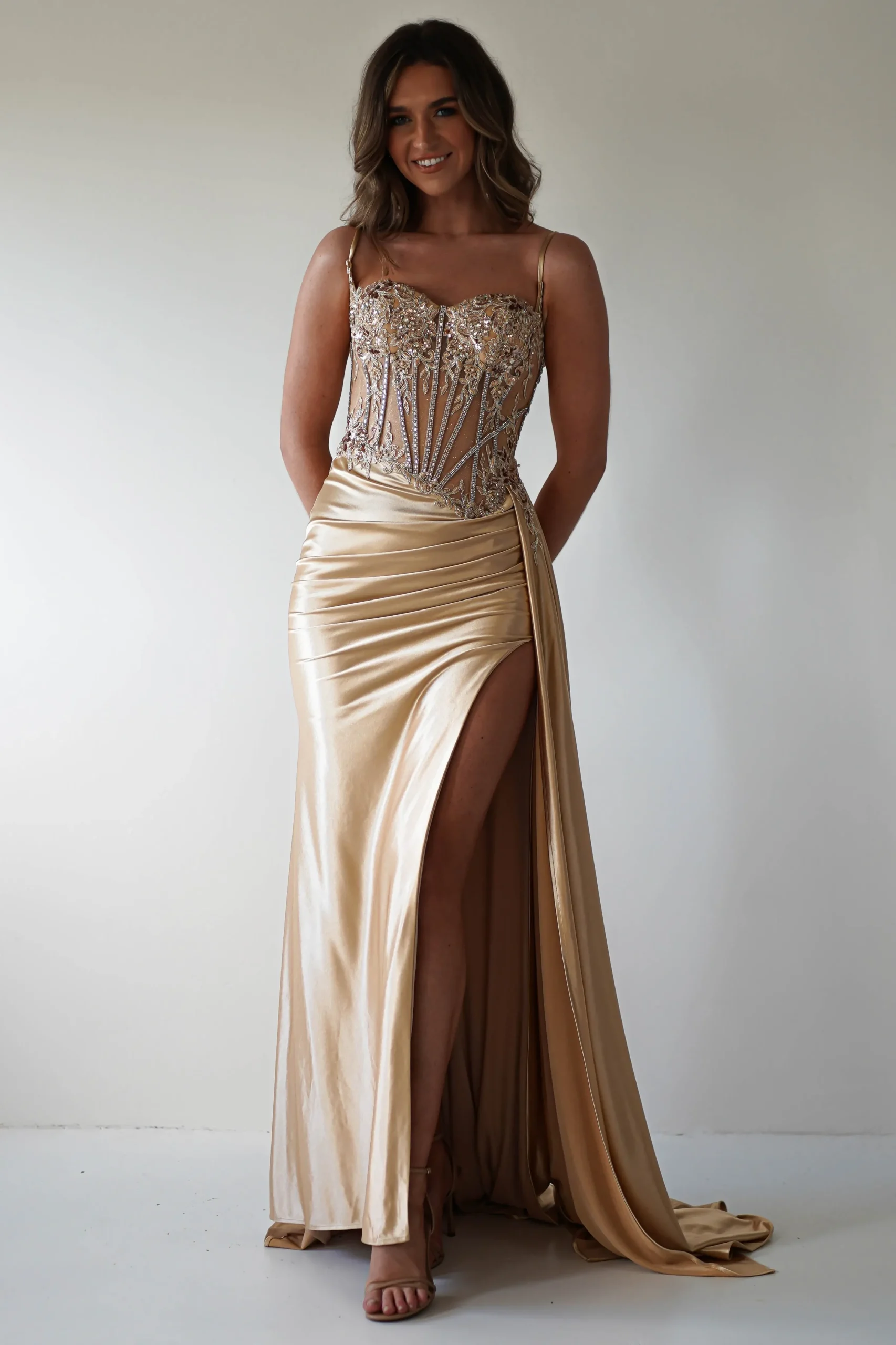 Fashion Diva Embellished Corset Gown | Gold Sommerkleider|Sommerkleider
