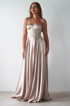 Hot Georgia Soft Satin Maxi Gown | Champange Lange Kleider|Maxikleider