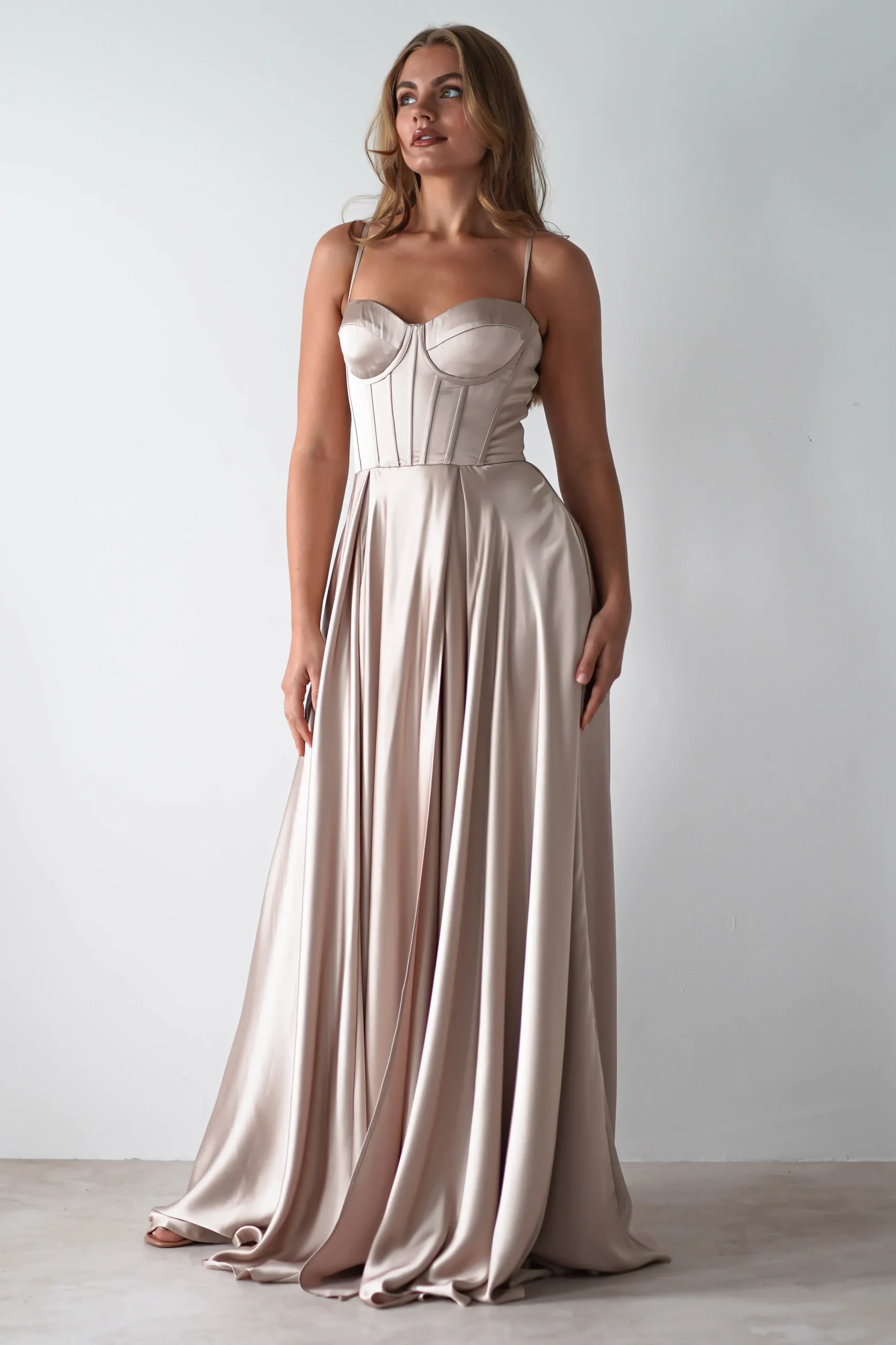 Hot Georgia Soft Satin Maxi Gown | Champange Lange Kleider|Maxikleider