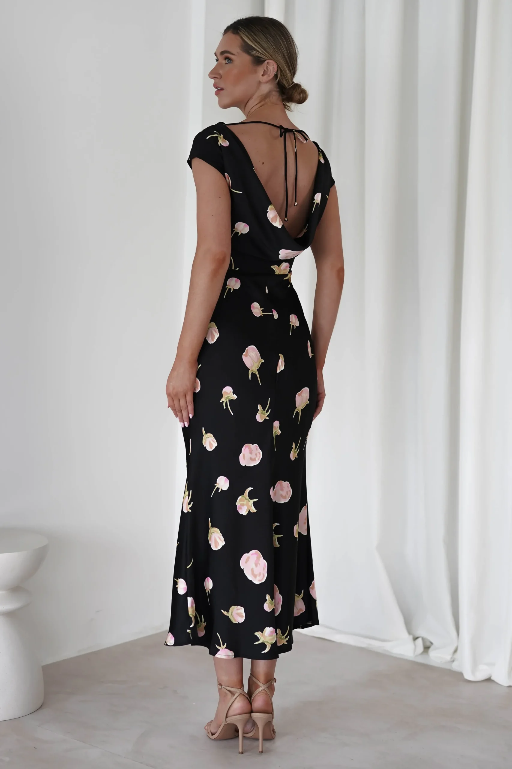 Online Hazel Soft Floral Maxi Dress | Black Lange Kleider|Maxikleider