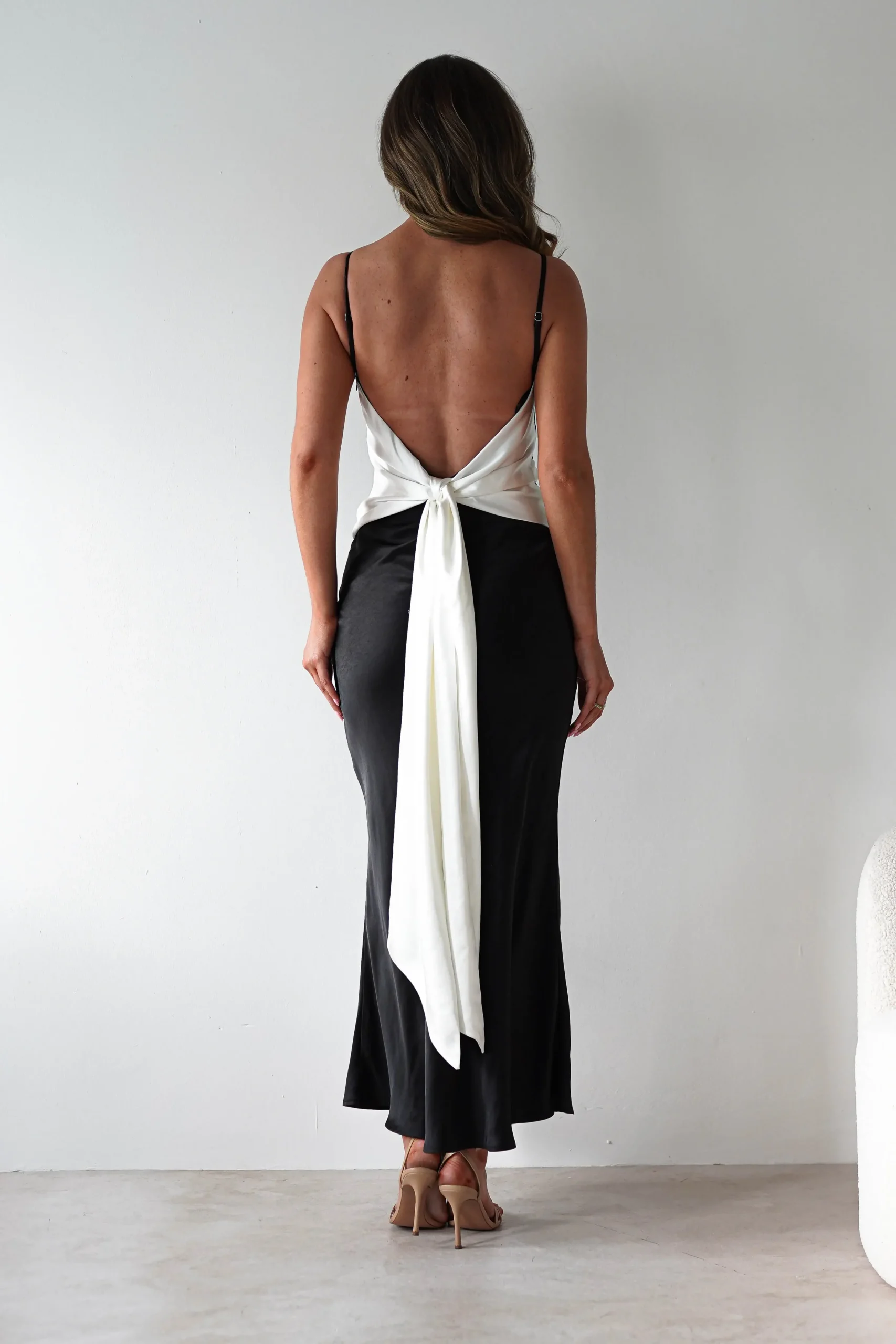 Clearance Hermie Silky Satin Maxi Dress | Black/White Lange Kleider|Maxikleider