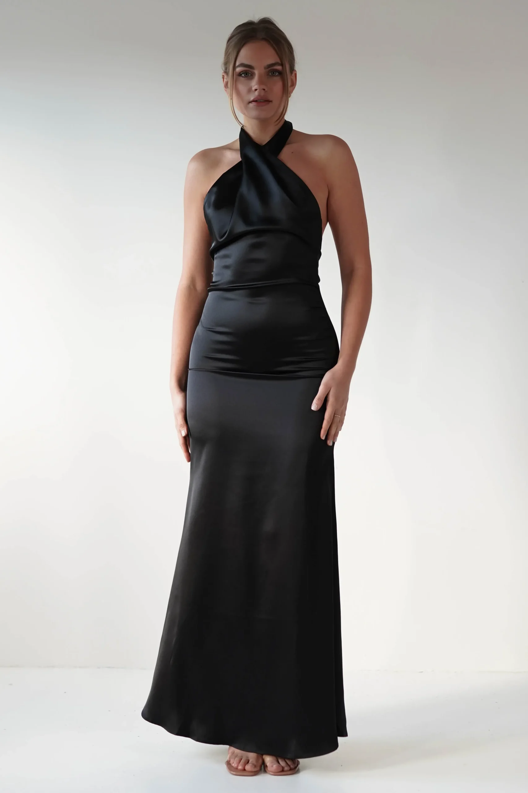 Best Kartia Halterneck Maxi Gown | Black Lange Kleider|Maxikleider