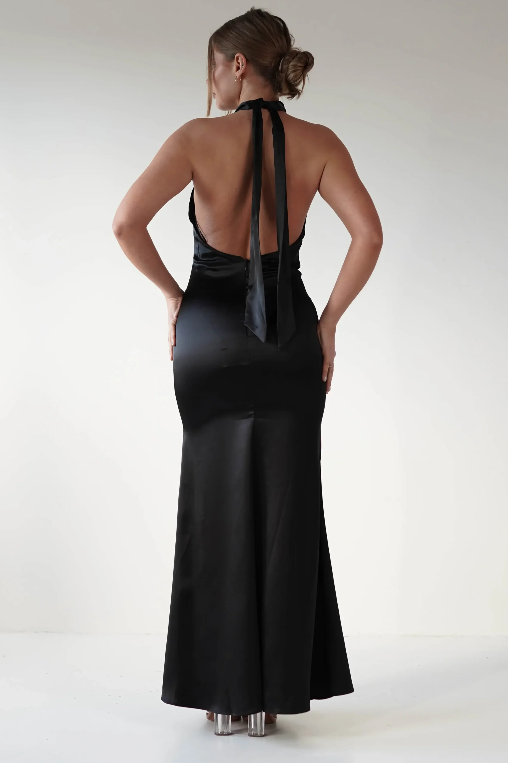 Best Kartia Halterneck Maxi Gown | Black Lange Kleider|Maxikleider