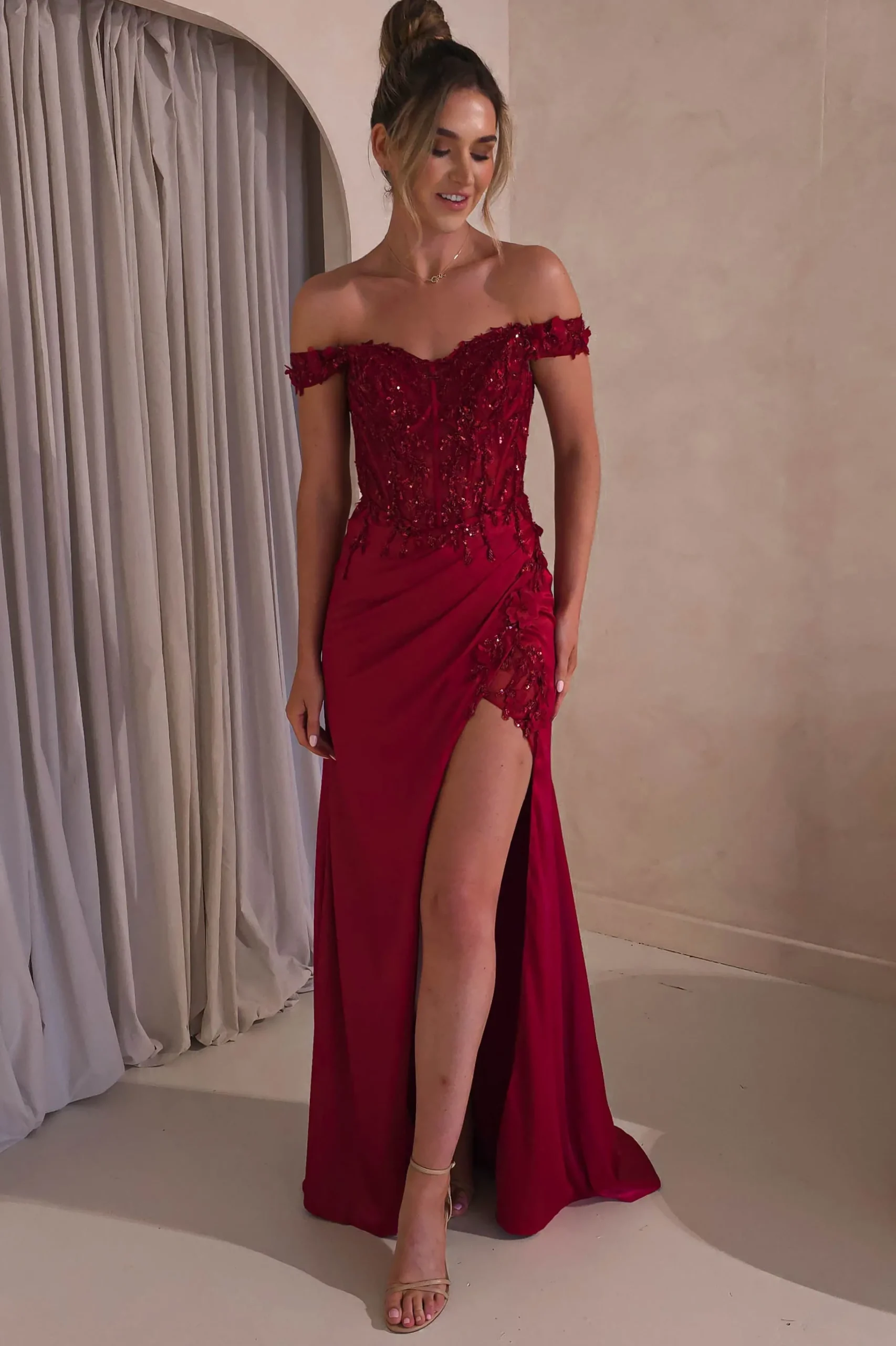 New Khacy Embellished Gown | Dark Red Kleider Für Besondere Anlässe|Sommerkleider