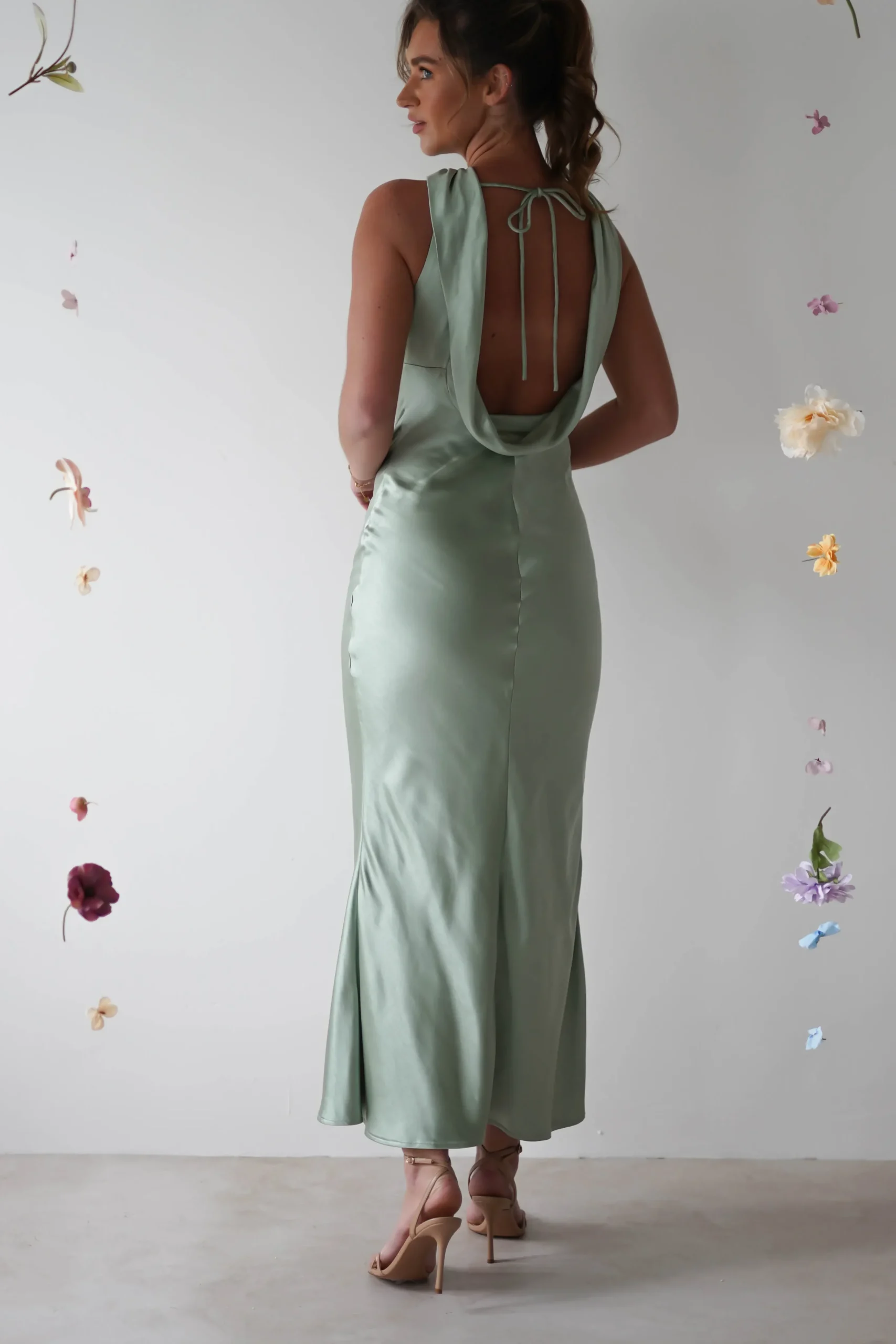 Hot Lauryn Halter Neck Maxi Dress | Sage Mittellange Kleider|Midi-kleider