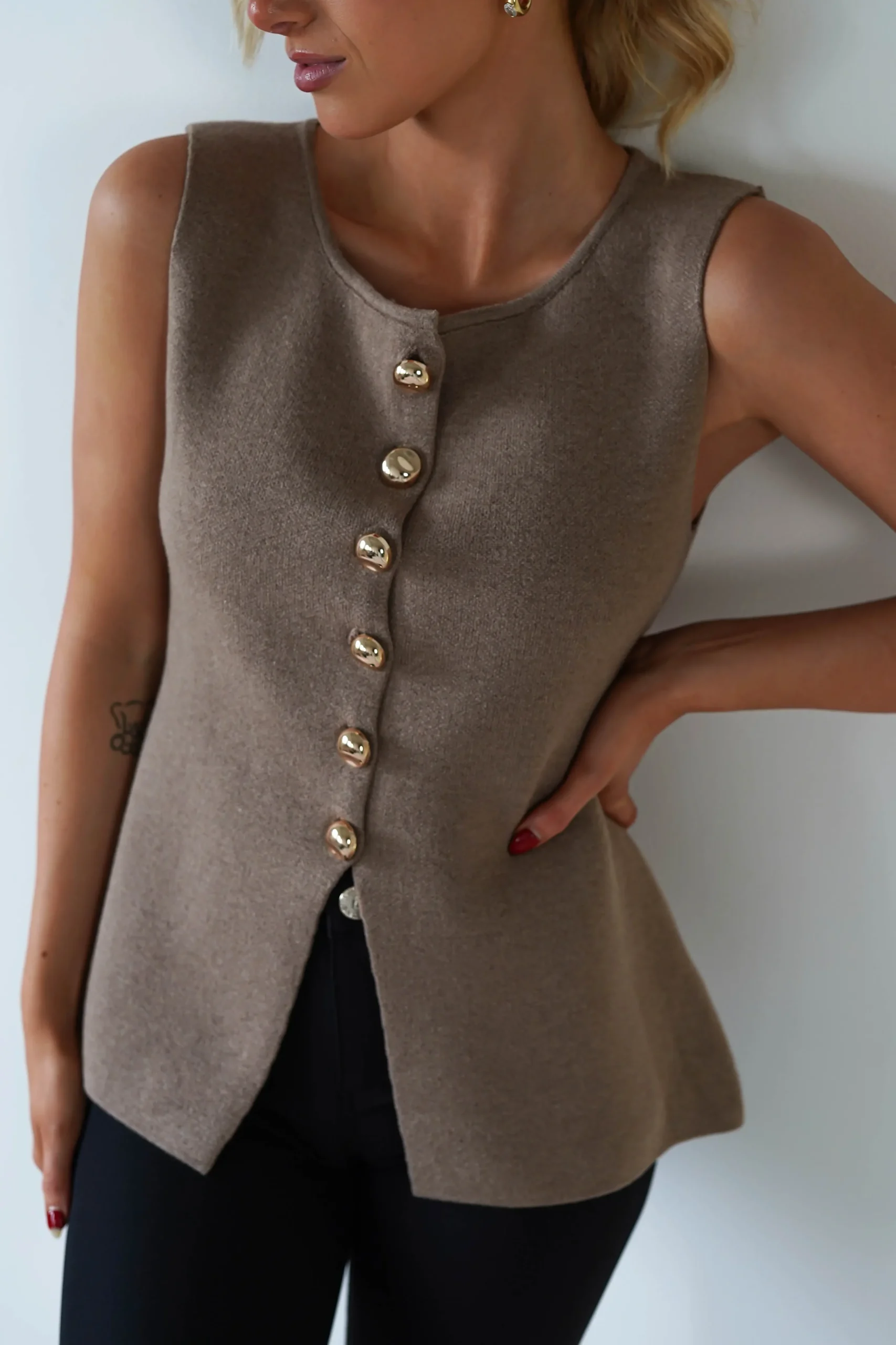 Hot Louella Gold Button Waistcoat Top | Brown Oberteile|Strickwaren