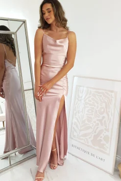 Hot Love Silky Satin Gown | Blush Lange Kleider|Maxikleider