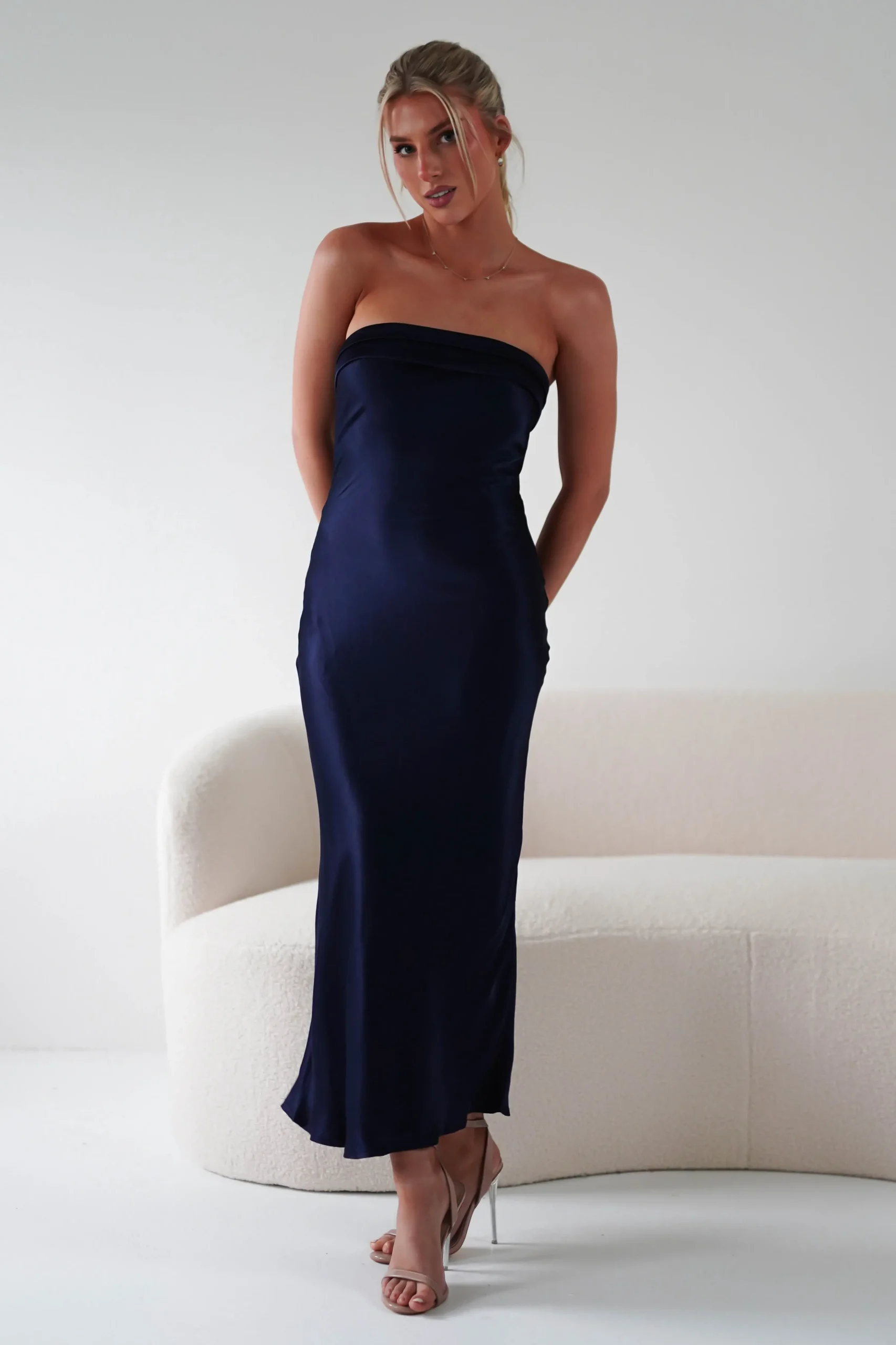 New Lucia Soft Satin Slip Midi Dress | Navy Mittellange Kleider|Midi-kleider