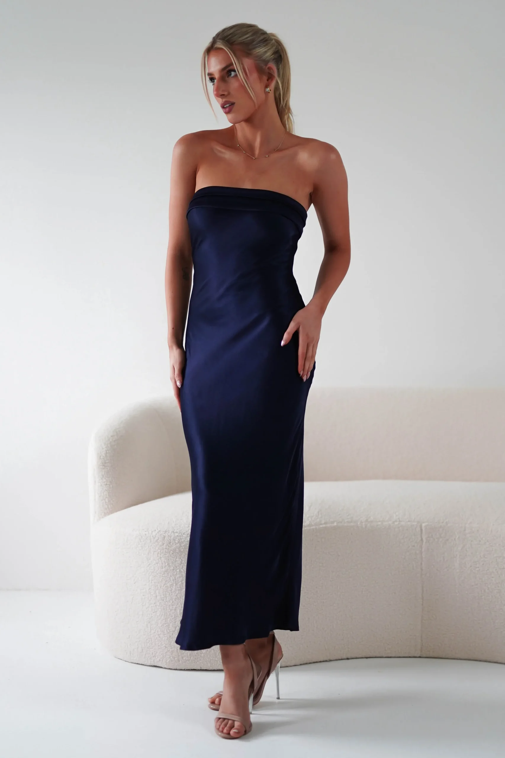 New Lucia Soft Satin Slip Midi Dress | Navy Mittellange Kleider|Midi-kleider