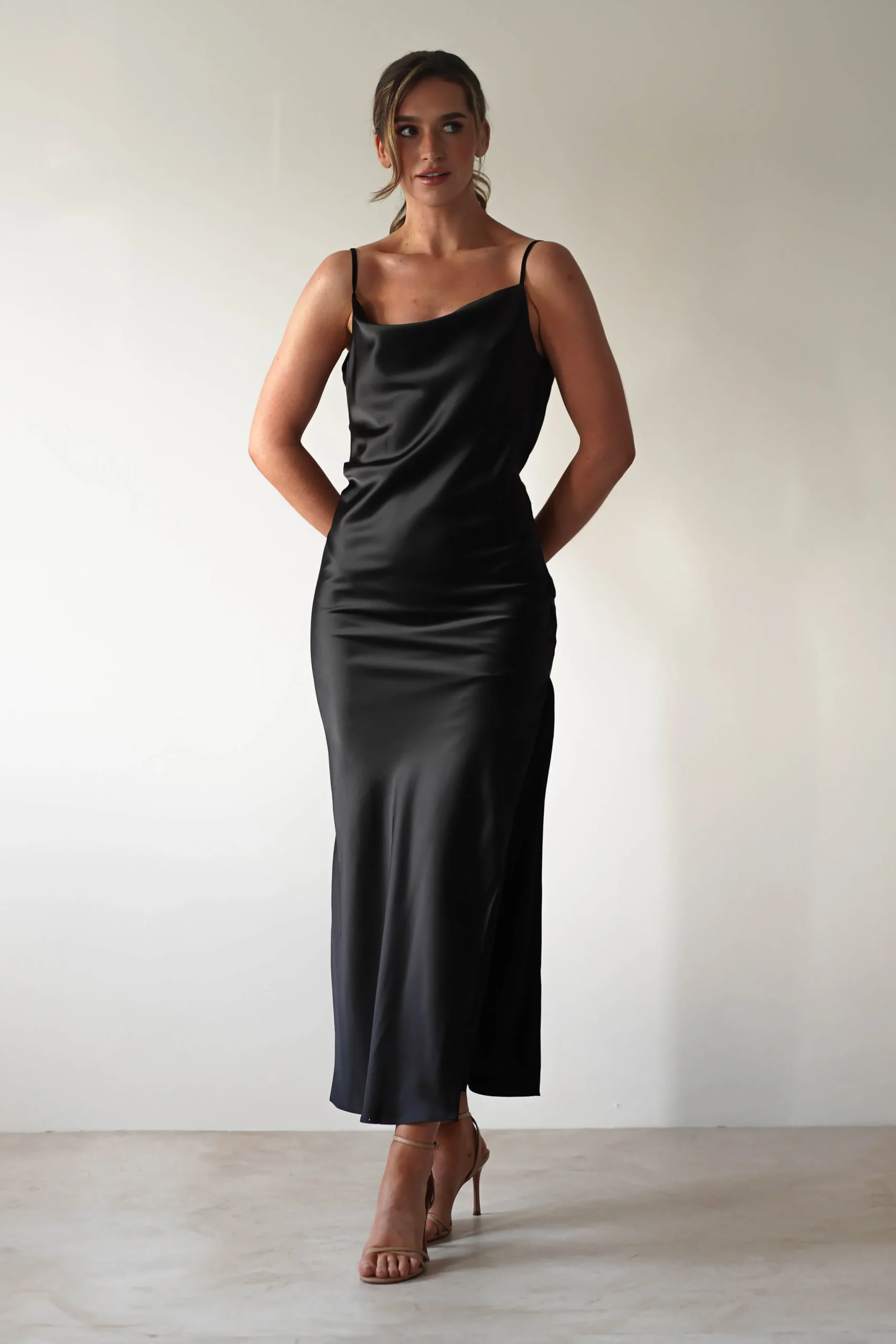 Hot Luiza Low Back Satin Maxi Dress | Black Lange Kleider|Maxikleider