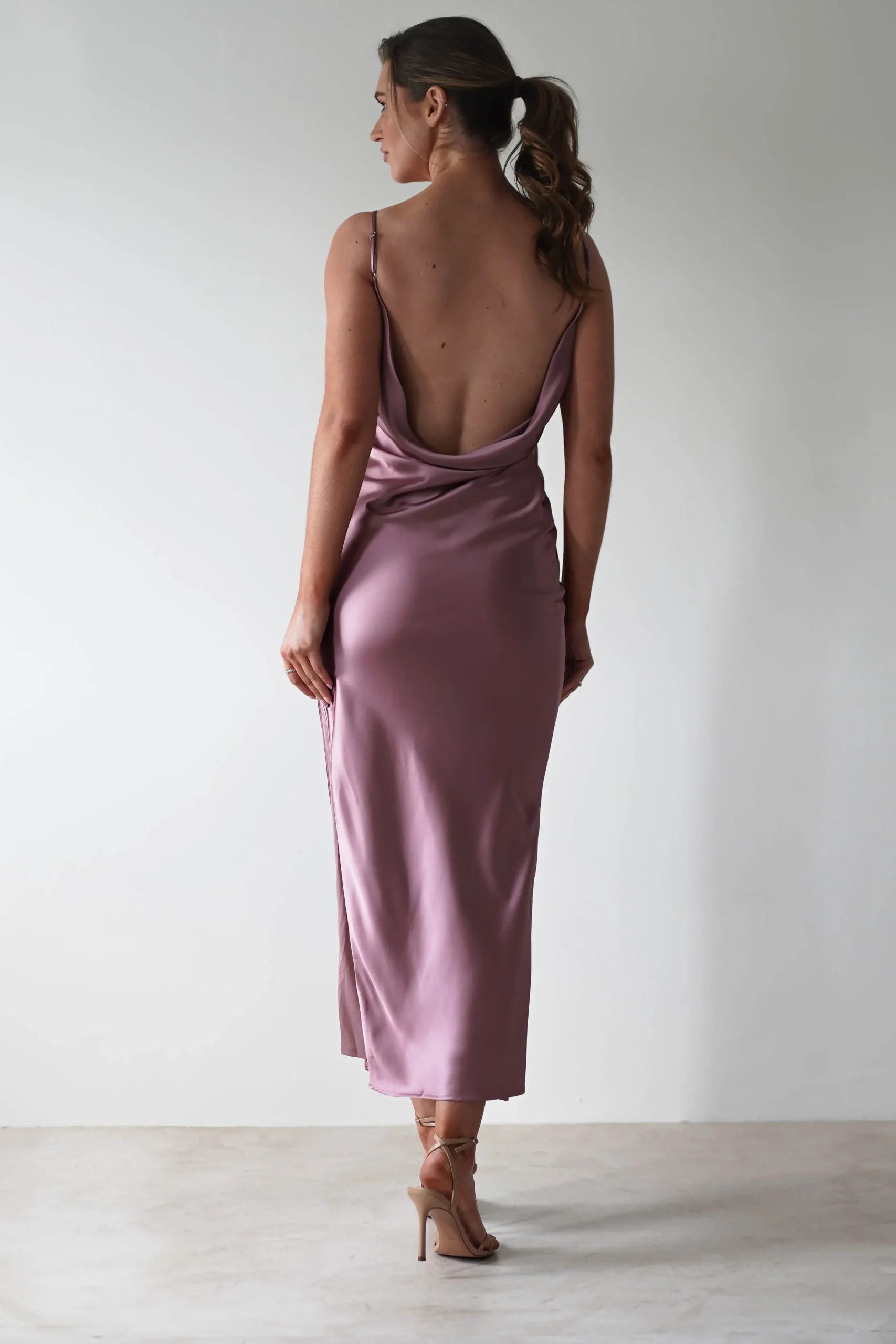 Hot Luiza Low Back Satin Maxi Dress | Mauve Lange Kleider|Maxikleider