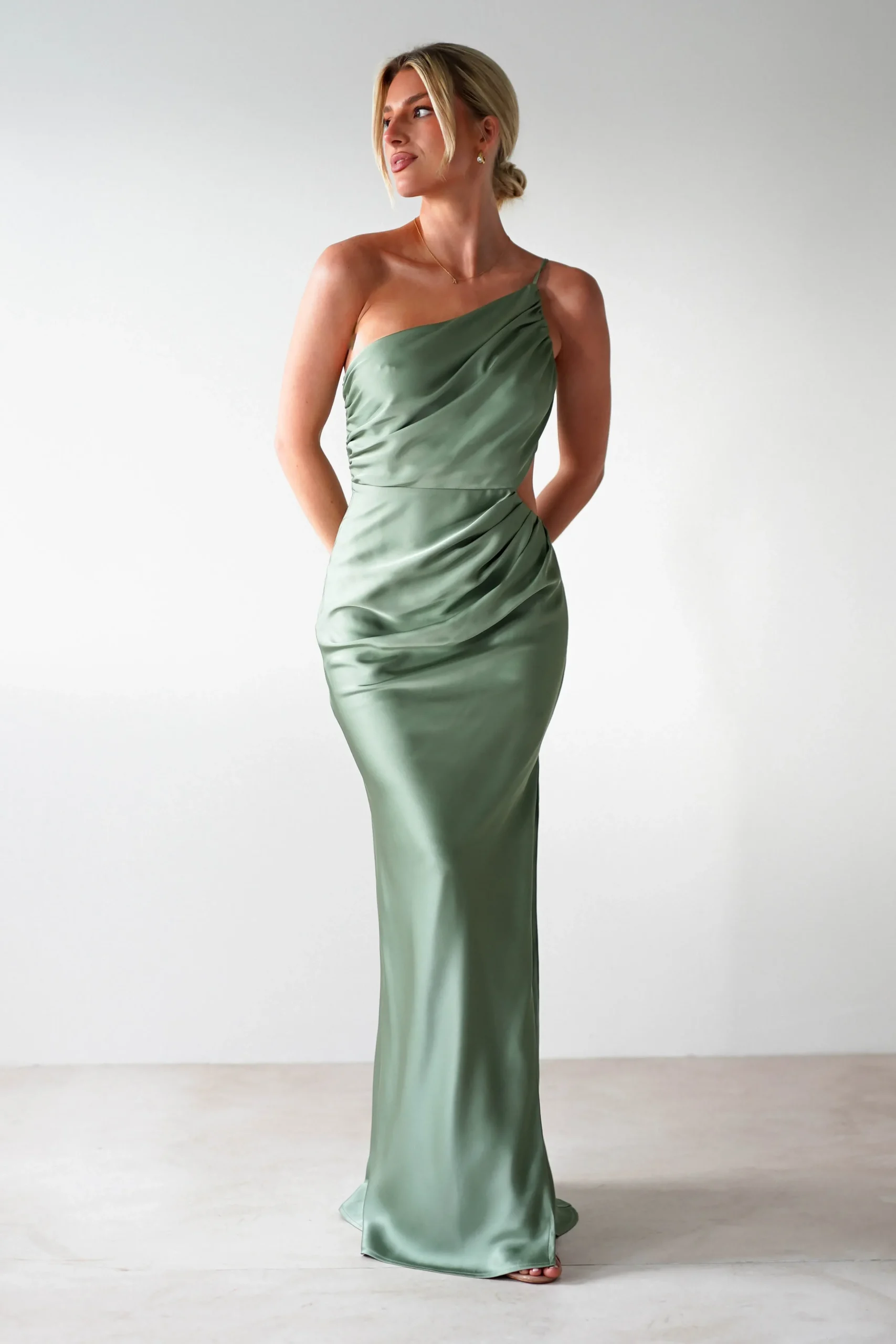 Hot Lyra Soft Matte Satin Maxi Dress | Olive Lange Kleider|Maxikleider