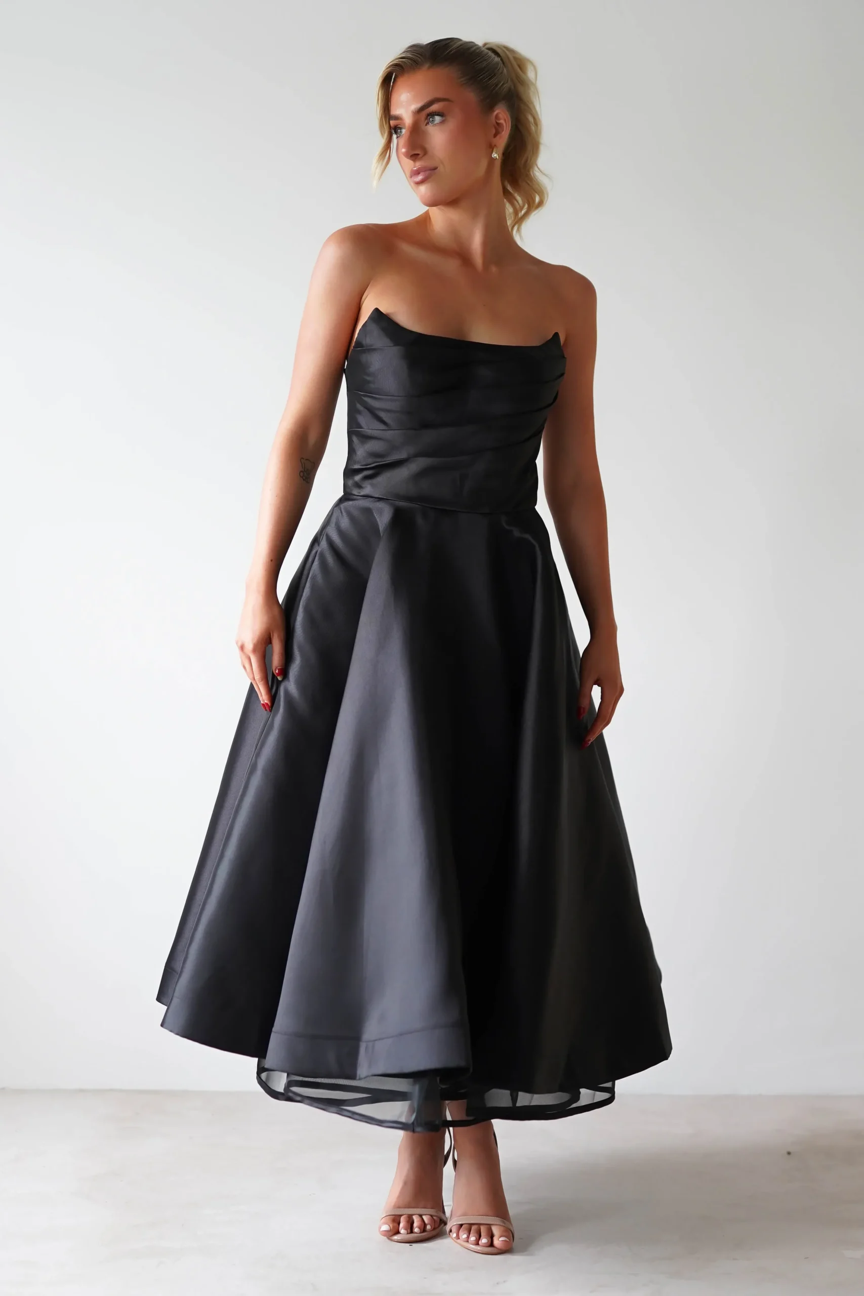 Sale Madison A-Line Midi Dress | Black Lange Kleider|Maxikleider