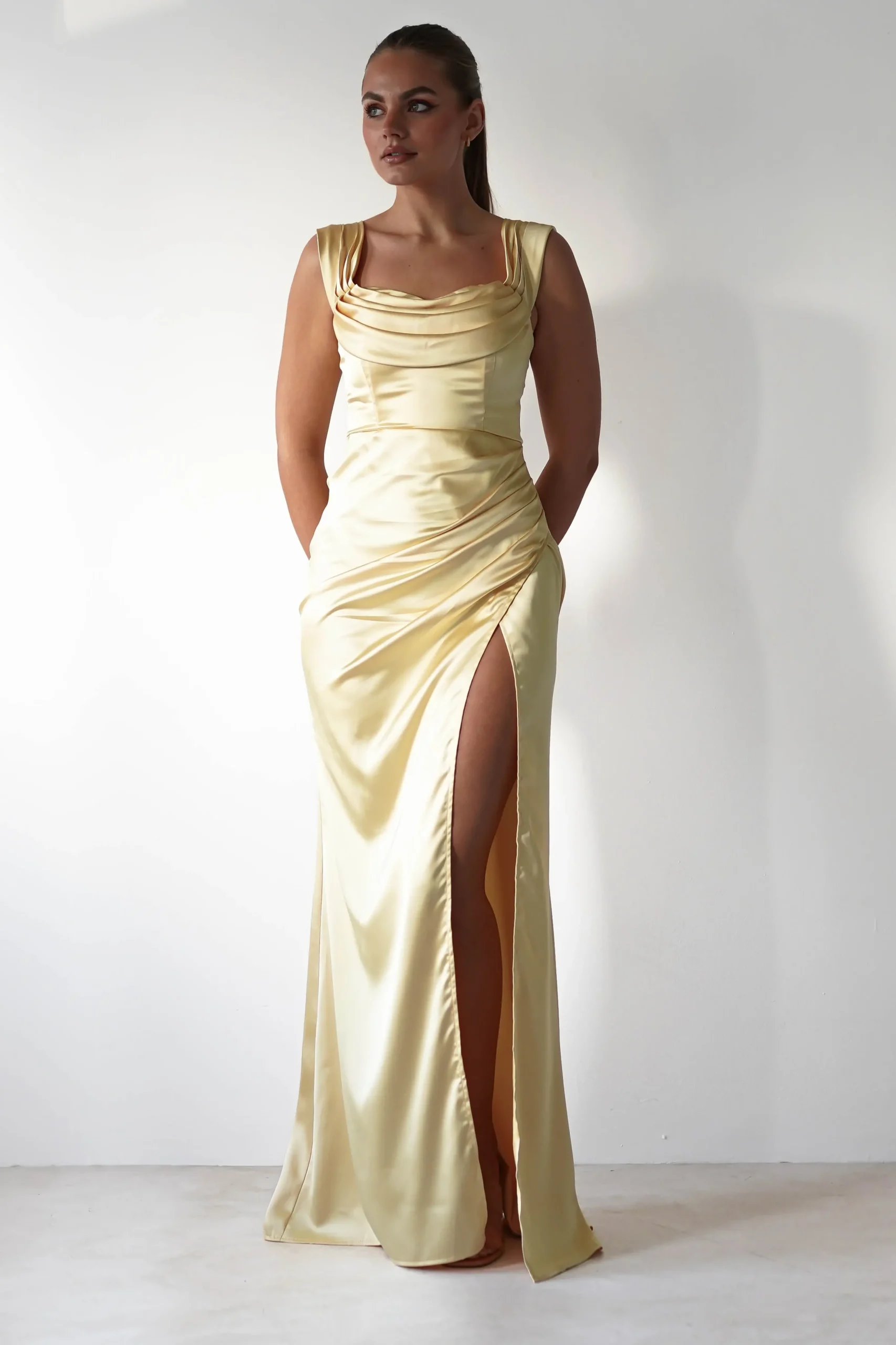 Best Monica Off The Shoulder Gown | Yellow Lange Kleider|Maxikleider