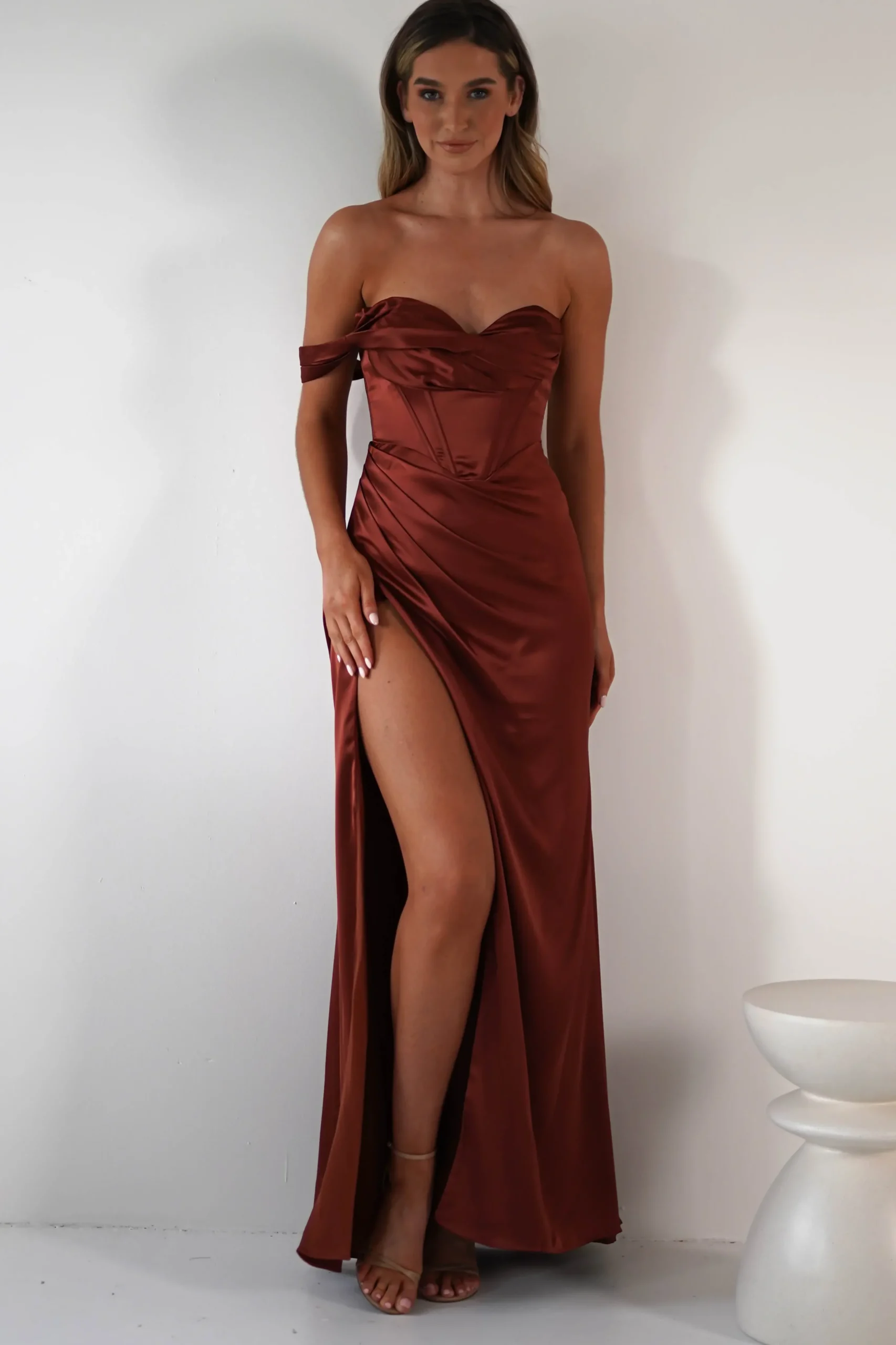 Fashion Nicolette Soft Satin Maxi Gown | Rust Lange Kleider|Maxikleider
