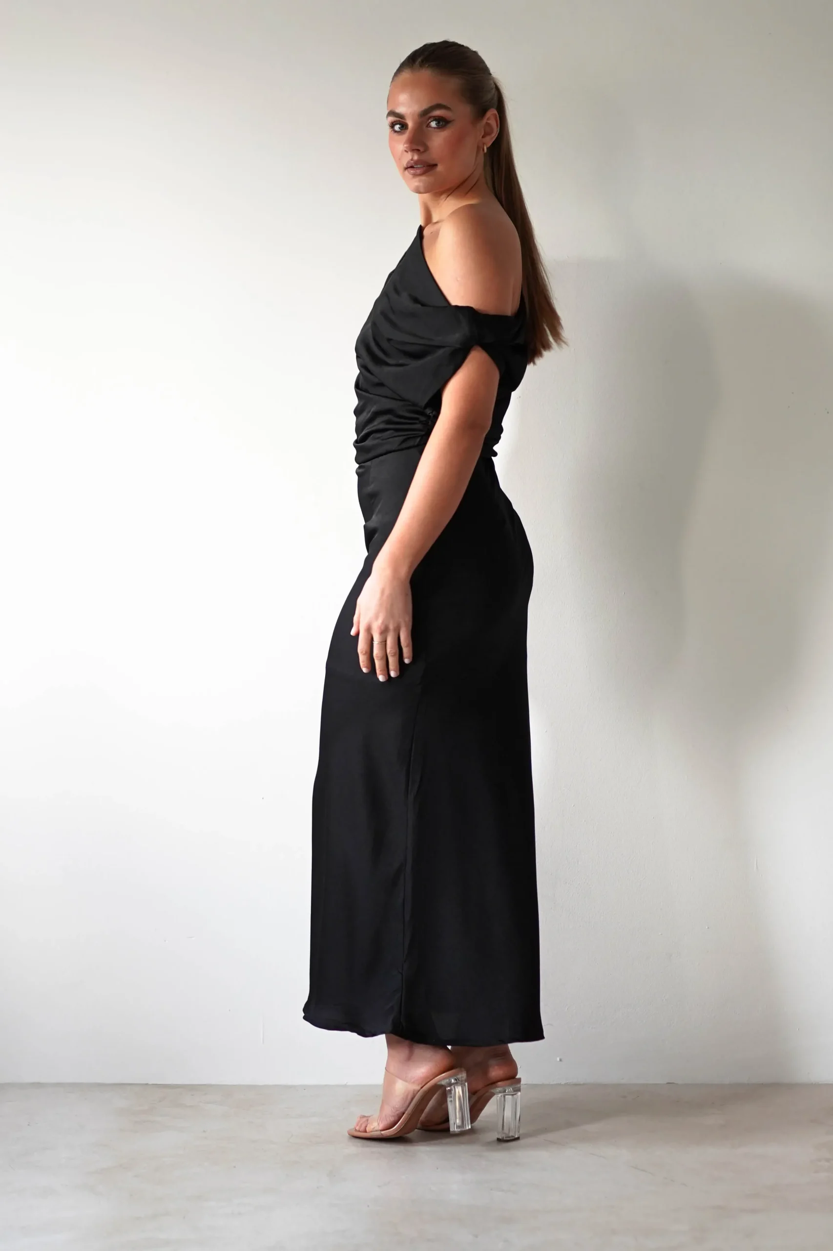 Discount Odelle Soft Off The Shoulder Maxi | Black Lange Kleider|Maxikleider