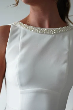 Fashion Polly Structured Pearl Detail Mini Dress | White Junggesellenabschiedskleider|Junggesellinnenabschied / Weiße Kleider